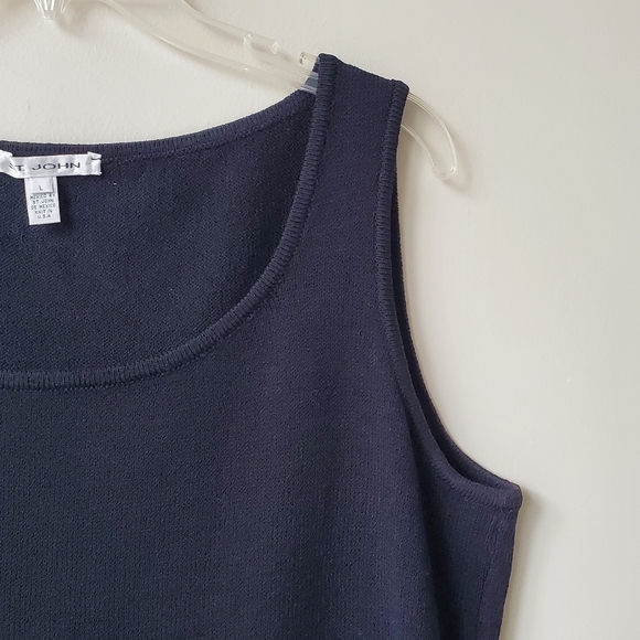 St. John Black Sleeveless Tank - Picture 5 of 7